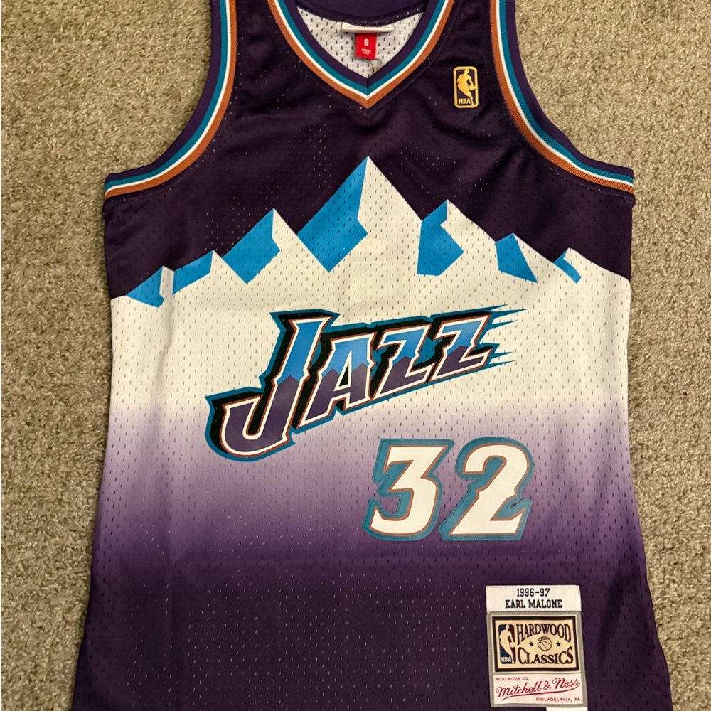 Mitchell & Ness NBA Karl Malone Jazz Jersey